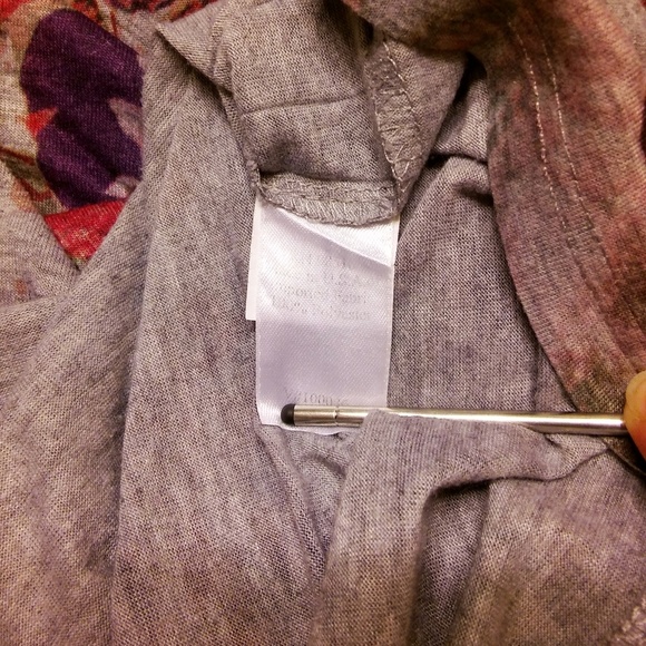 Coldwater Creek Floral Top Size 18 - Picture 7 of 7